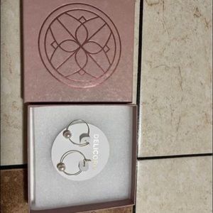 New Delorica earrings